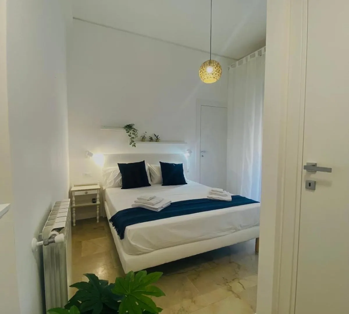 הקונטקטים של N\'Amuri Apartments